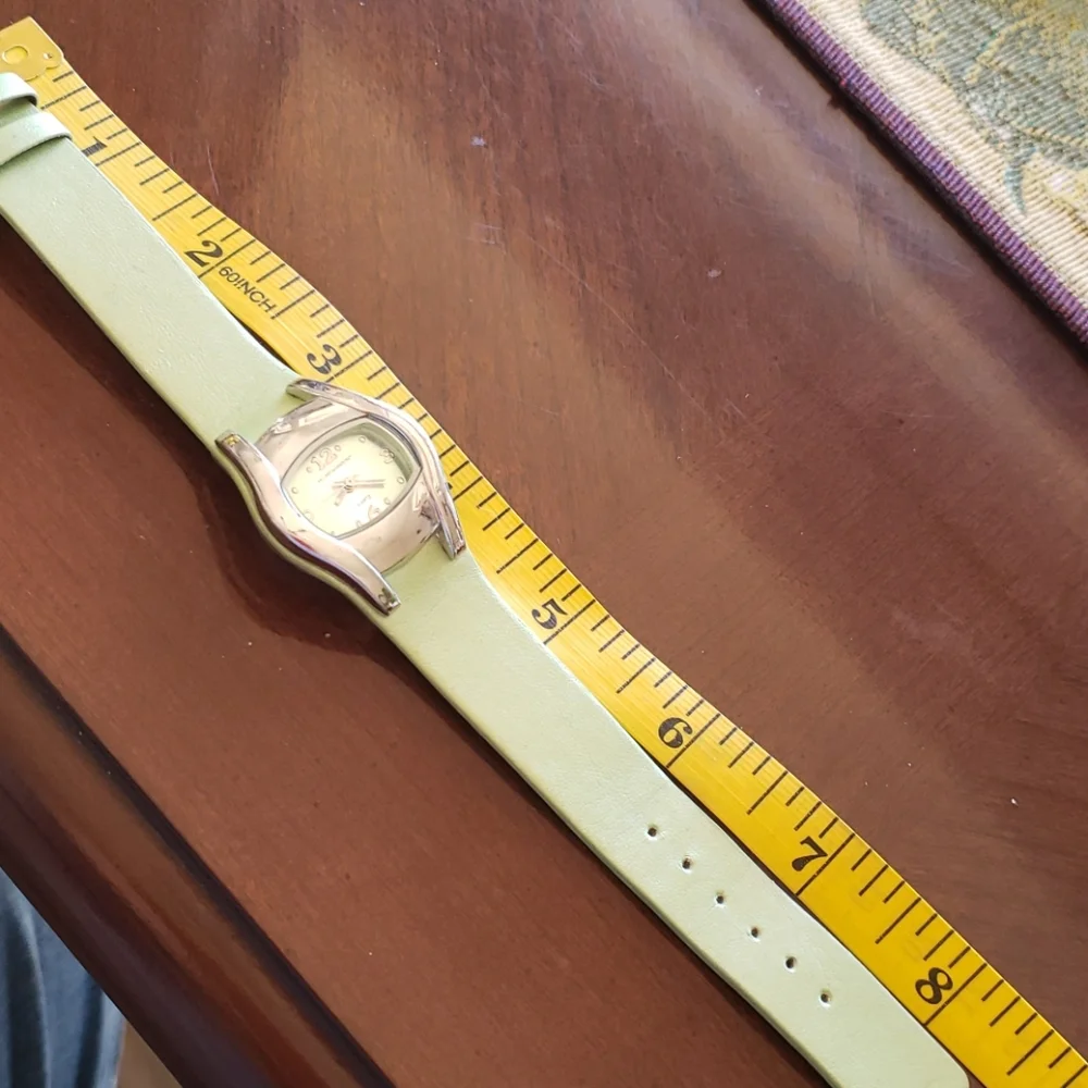 Hillard & Hanson Quartz Watch